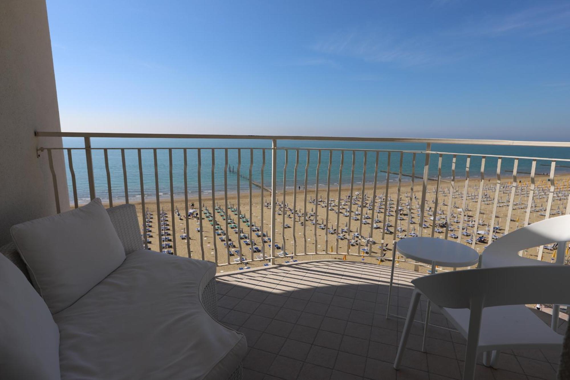Hotel Concordia Lido di Jesolo Exterior photo