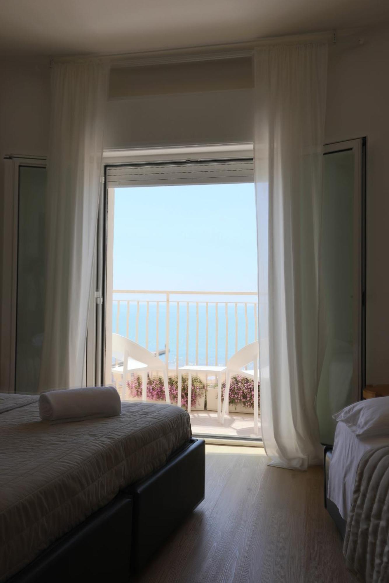 Hotel Concordia Lido di Jesolo Exterior photo